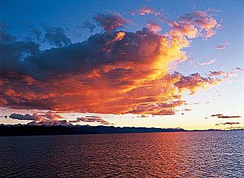 《最终幻想》像素重制版系列将于7月开始发售